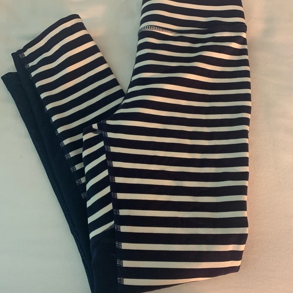 Jcrew + New Balance Capri leggings - Picture 2 of 3